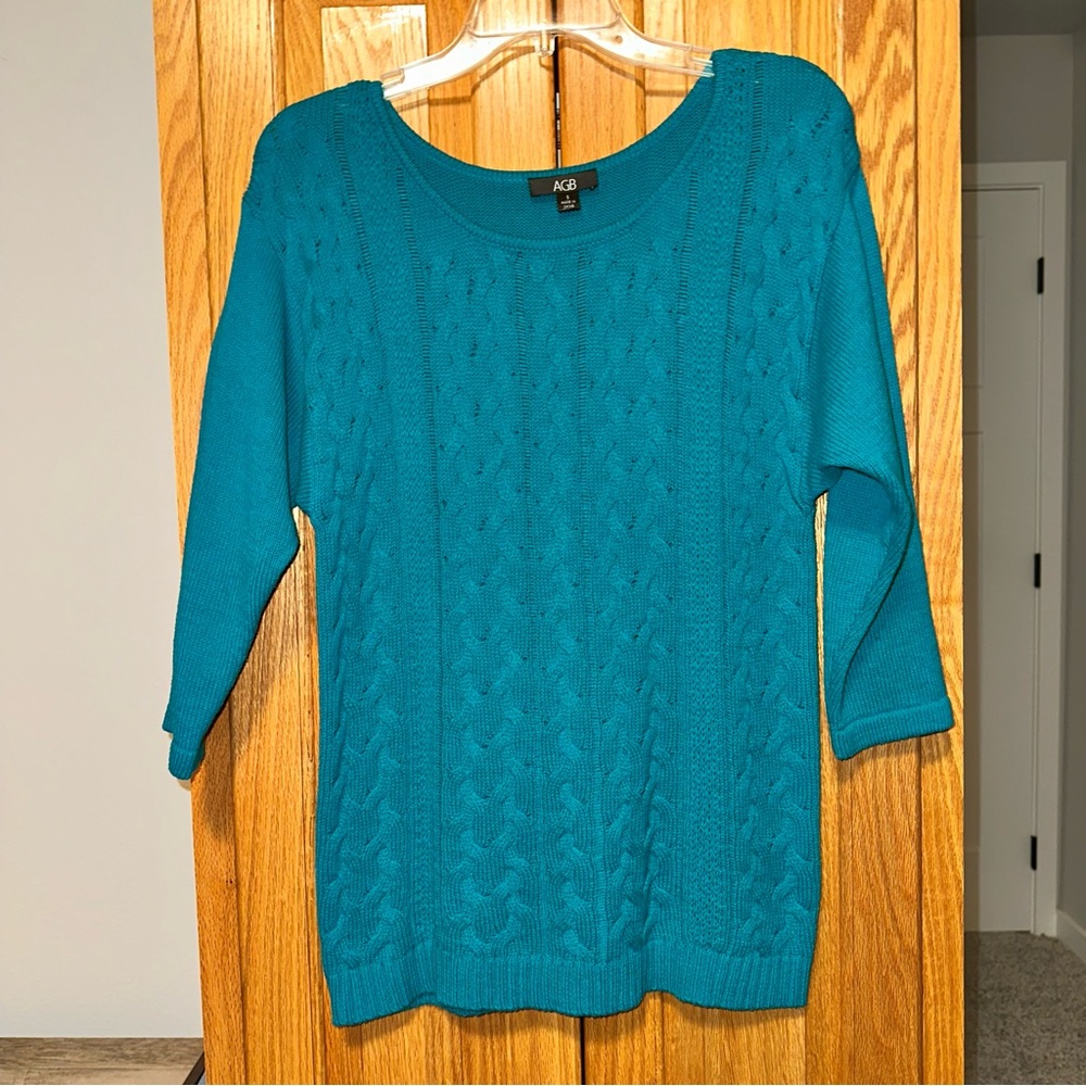 AGB Women's Teal Crew Neck Sweater size S NWOT
